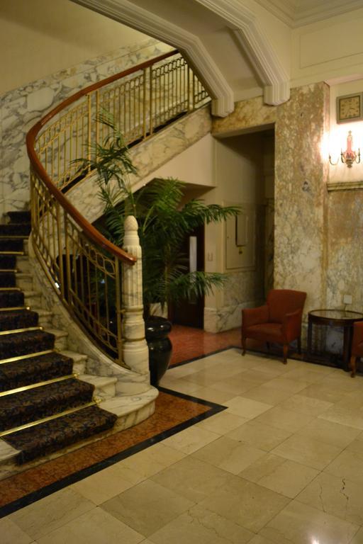 Castelar Hotel & Spa Buenos Aires Exterior photo