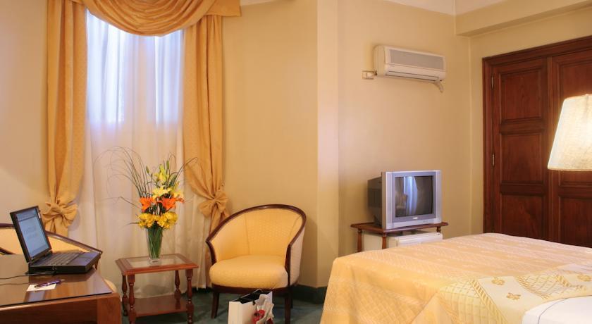 Castelar Hotel & Spa Buenos Aires Room photo